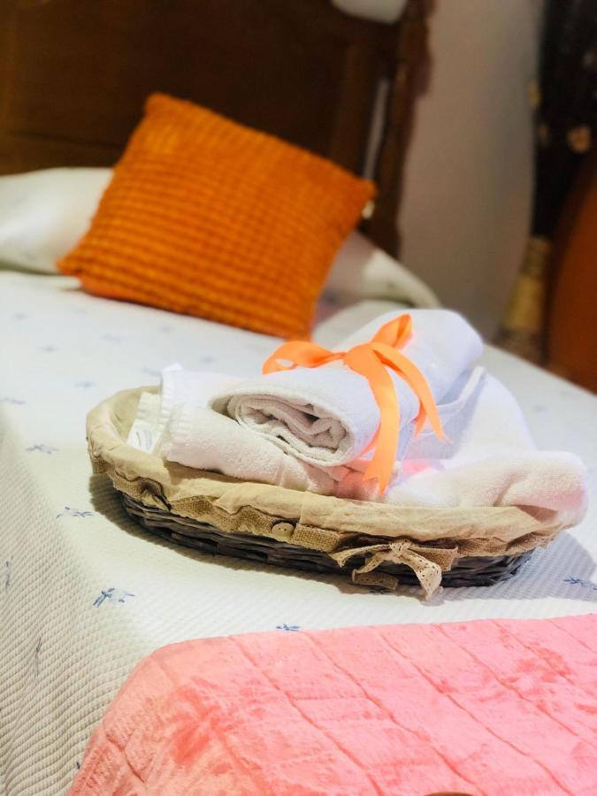 San Juan de Parres Casa El Rubio Sobrepiedraヴィラ エクステリア 写真